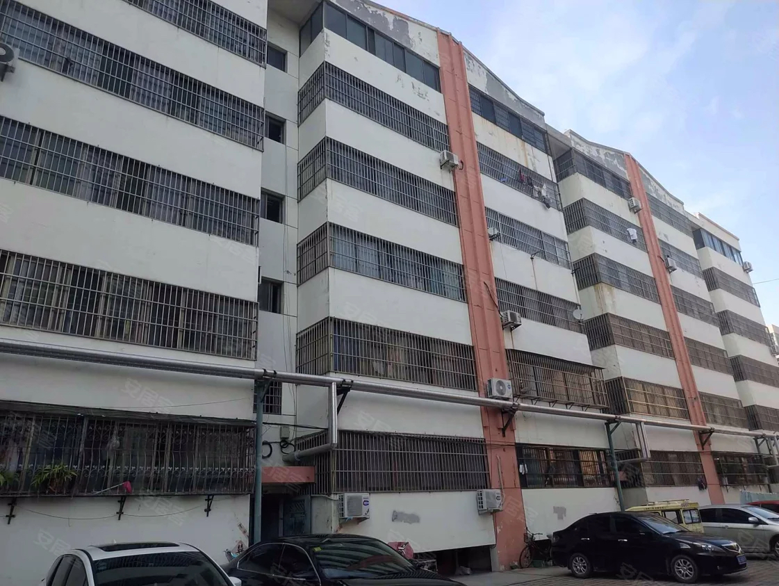 老实验小学 滕南中学 普通装修3室1厅1卫92m263万元